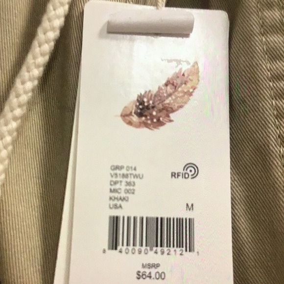 C$v. Chelsea.&. Violet cargo. Pants - Picture 3 of 8